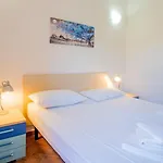 Li Chessi Blu Familiare Con Piscina Nyaraló *