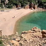 Li Chessi Blu Familiare Con Piscina Nyaraló *