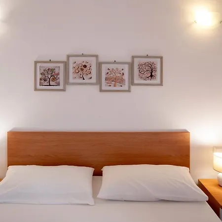 Li Chessi Blu Familiare Con Piscina * Costa Paradiso