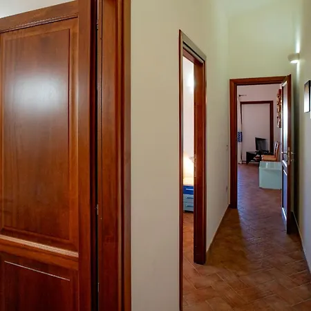 Li Chessi Blu Familiare Con Piscina Vakantiehuis