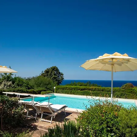 Li Chessi Blu Familiare Con Piscina Prázdninový dům *