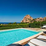 度假居 Li Chessi Blu Familiare Con Piscina