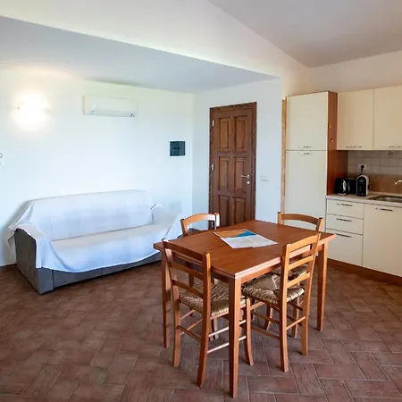 Feriehus Li Chessi Blu Familiare Con Piscina Costa Paradiso