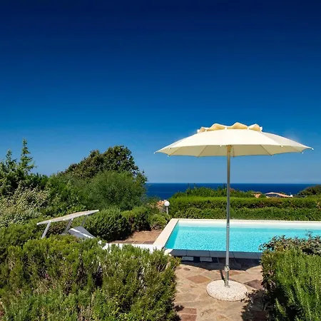 Li Chessi Blu Familiare Con Piscina Costa Paradiso