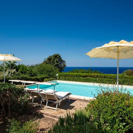 Feriehus Li Chessi Blu Familiare Con Piscina *