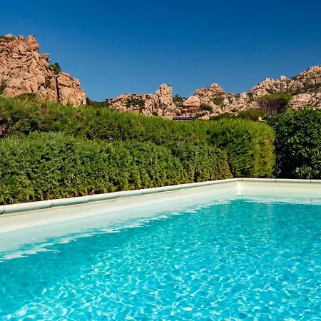 Li Chessi Blu Familiare Con Piscina * Costa Paradiso