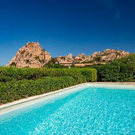 Li Chessi Blu Familiare Con Piscina * Costa Paradiso